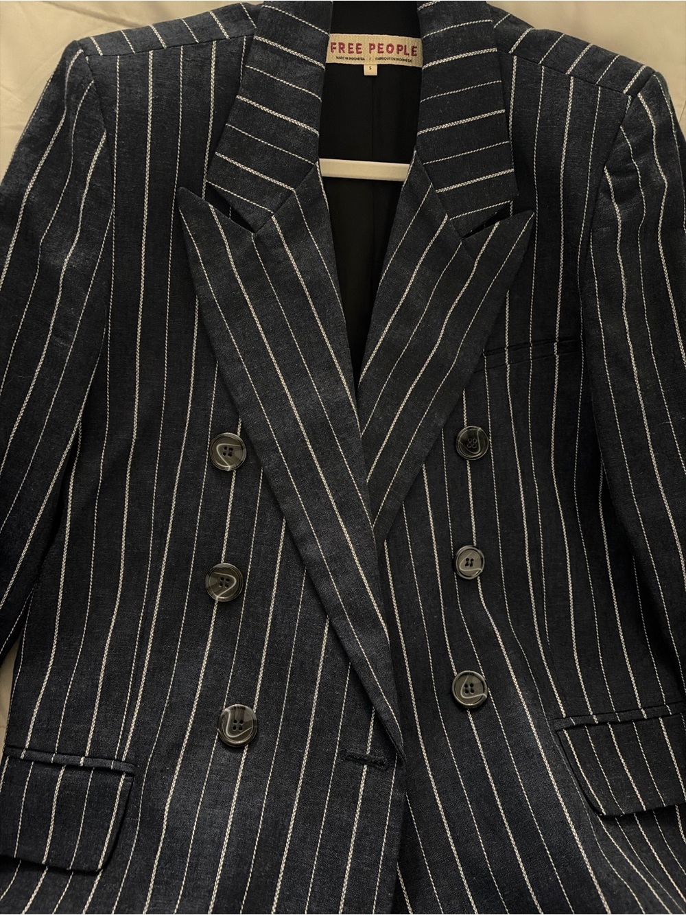Title:
Free People Pinstripe Blazer Double Breasted Navy Size Small